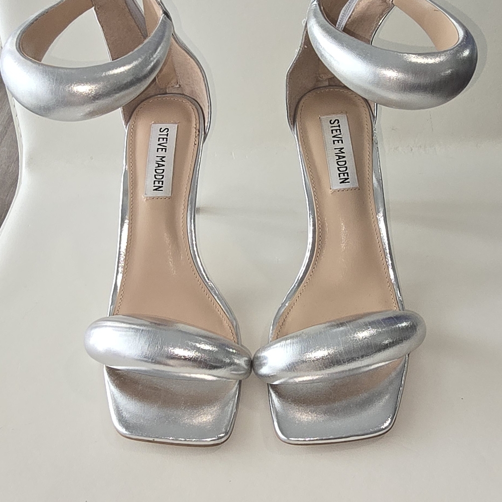 Steve Madden Metallic Silver Heels